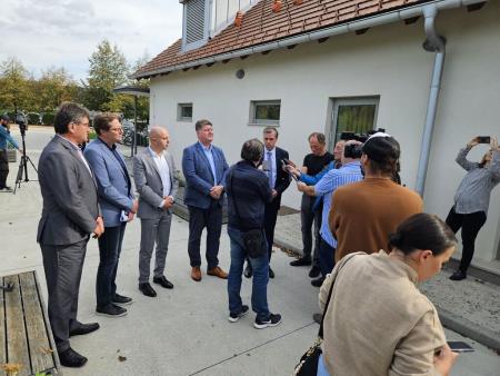 10111_1697196366_20231012_140102