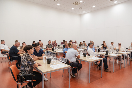 JERNEJEVO2026-DEGUSTACIJAPENIN-12